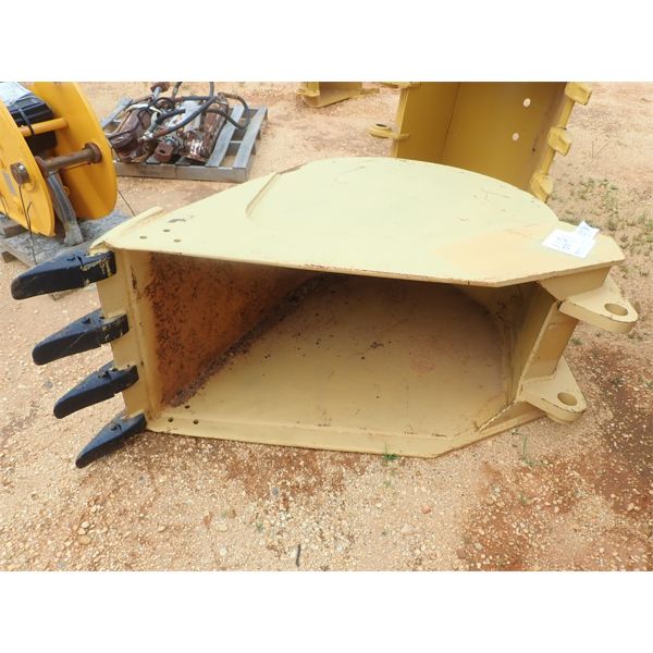 28" EXCAVATOR BUCKET 