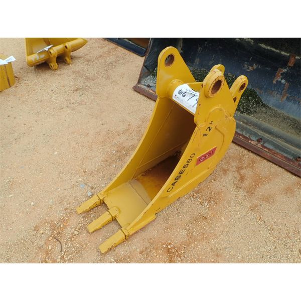 CASE 580 12" BUCKET
