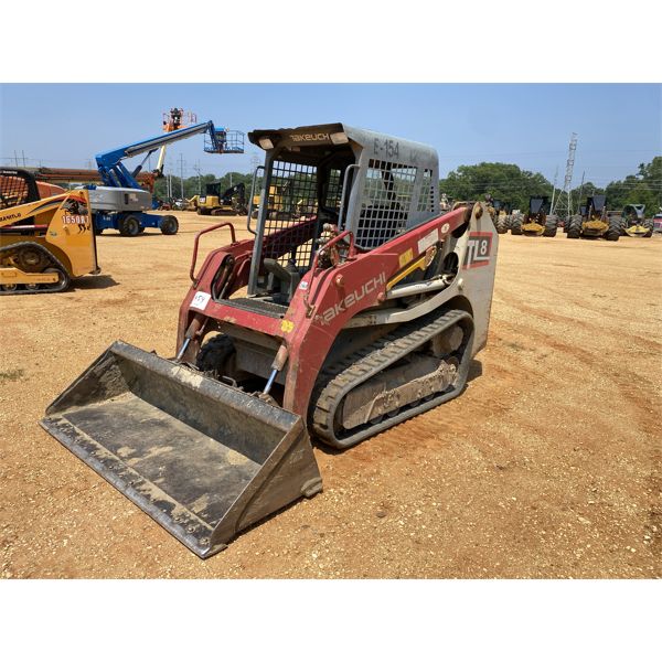 TAKEUCHI TL8 Skid Steer Loader - Crawler