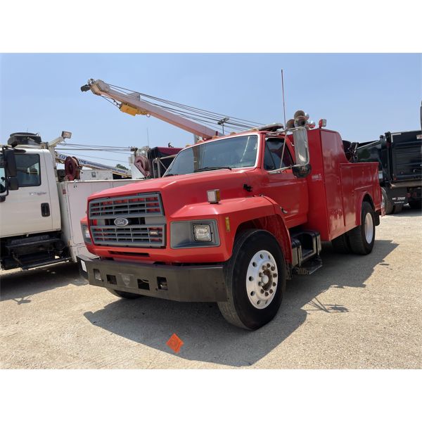 1991 FORD F800 Service / Mechanic Truck