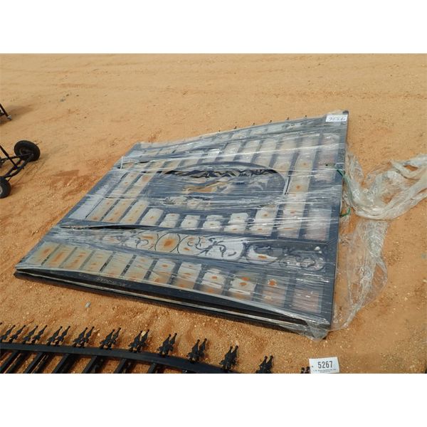 DECORATIVE IRON GATE (14')