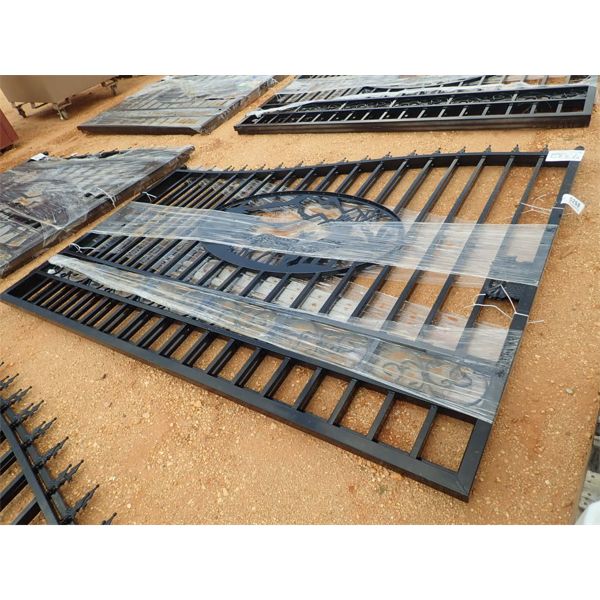 DECORATIVE IRON GATE (19')