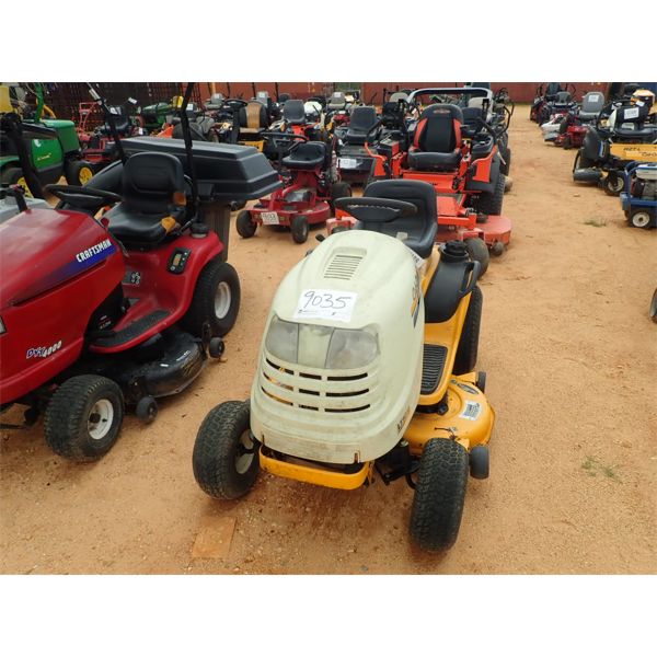 CUB CADET SERIES 1000 Lawn Mower