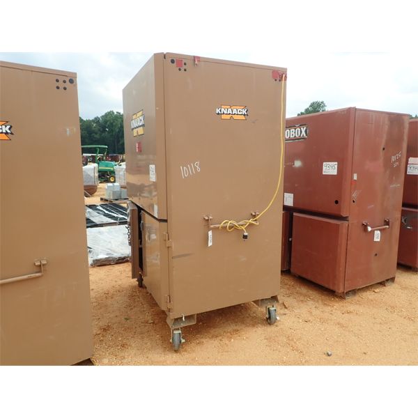 KNAACK storage/toolbox