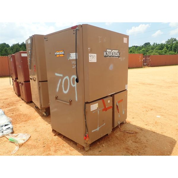 KNAACK storage/toolbox