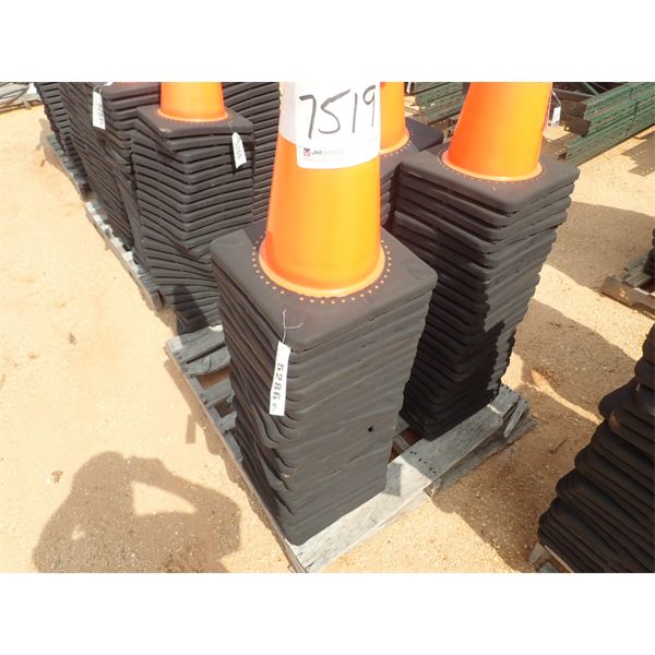 (25) ORANGE SAFETY CONES