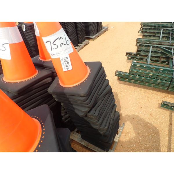 (25) ORANGE SAFETY CONES