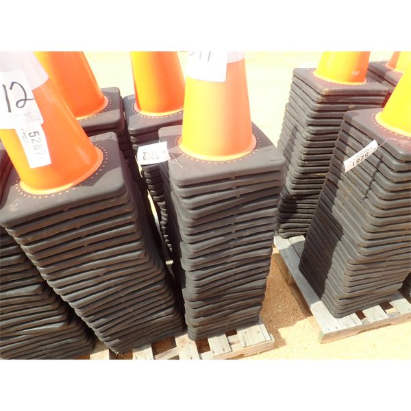 (25) ORANGE SAFETY CONES