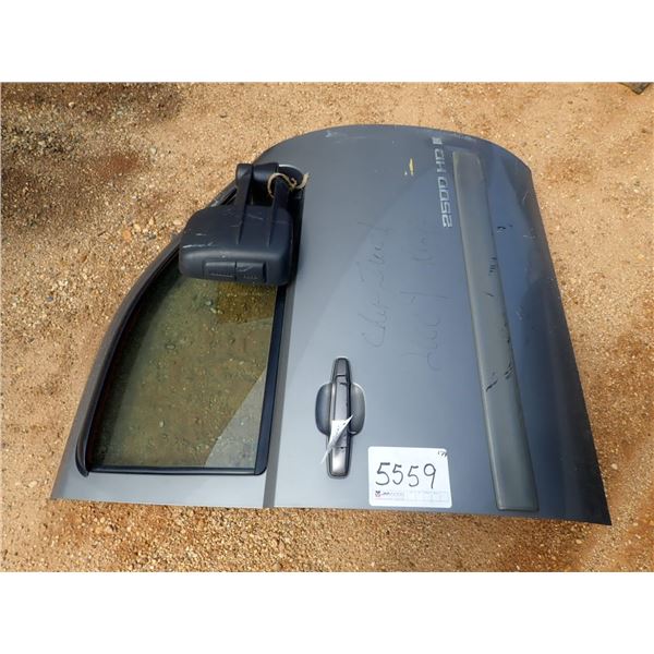 2009 CHEVY TRUCK RIGHT DOOR W/MIRROR (A-6)