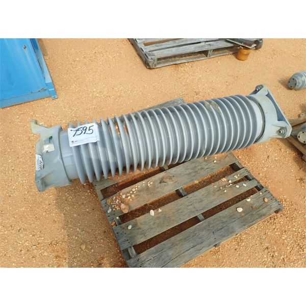 ELECTRICAL INSULATOR (B9)