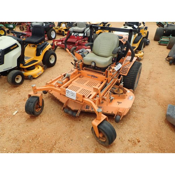 SLAG TURF TIGER ZERO TURN STT11-61V-26CH-EFI Lawn Mower