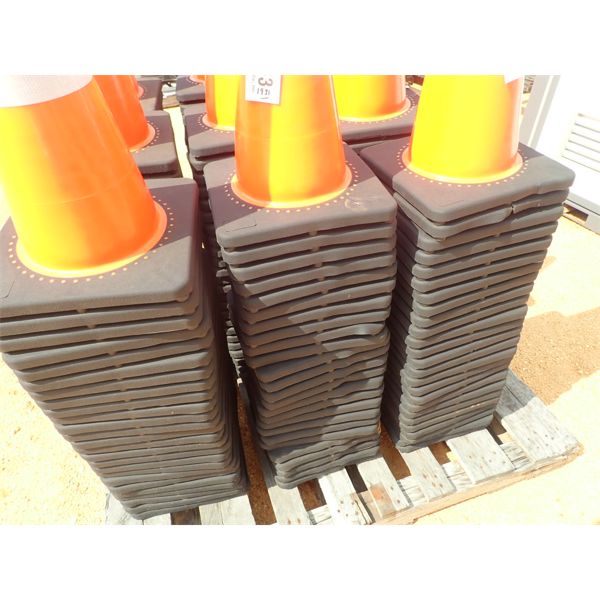 (25) ORANGE SAFETY CONES
