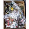 Image 1 : LARGE FLAT OF MINI LIQUOR BOTTLES