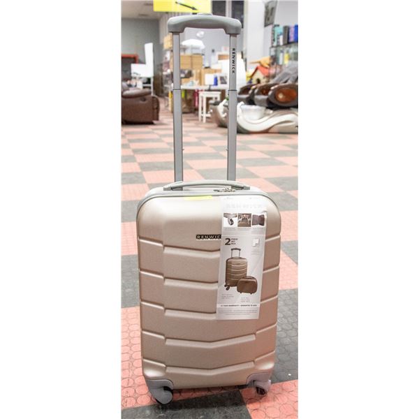 NEW RENWICK 18.5 -HARD BODY CARRY-ON