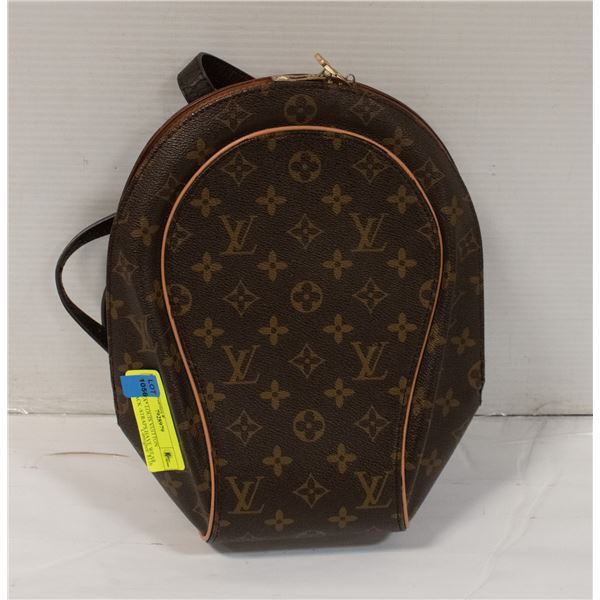 *REPLICA* LOUIS VUITTON BACKPACK -STRAPS HAVE WEAR