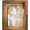 Image 1 : LOT OF CABINET HANDLES