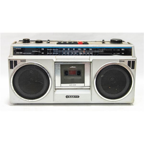 SANYO BOOM BOX TAPE DECK TRAY DOES NOT STAY IN