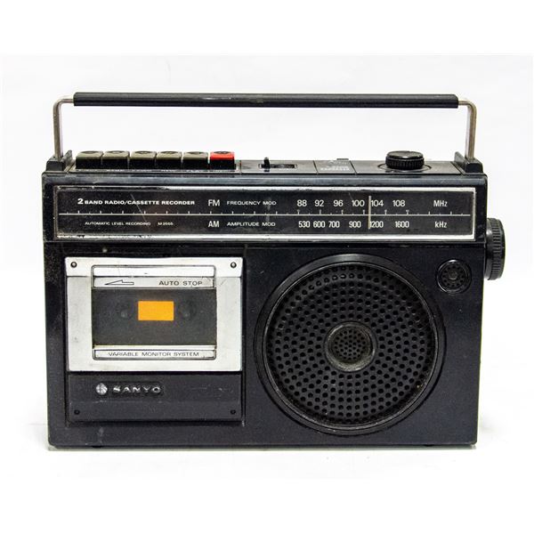 SANYO BOOM BOX - BLACK