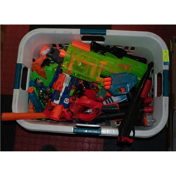 LARGE BUNDLE OF NERF GUNS