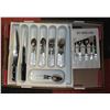Image 1 : 32-PIECE "BUBBLOR" FLATWARE/CUTLERY SET