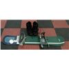 Image 1 : SNOWBOARD (59" TALL. AGGRESSION) WITH SIZE 9 BOOT