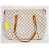 Image 1 : *REPLICA* PREVIOUSLY OWNED LOUIS VUITTON PURSE