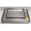 Image 1 : SIX 1/2 SIZE ALUMINUM BUN PANS