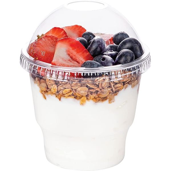 NEW CASE OF 50 SETS OF 12OZ PLASTIC CUPS WITH LIDS