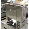 Image 1 : AJ ANTUNES VERTICAL CONTACT TOASTER *UNTESTED