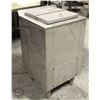 Image 1 : SILVERKING FREESTANDING ICE CREAM CABINET
