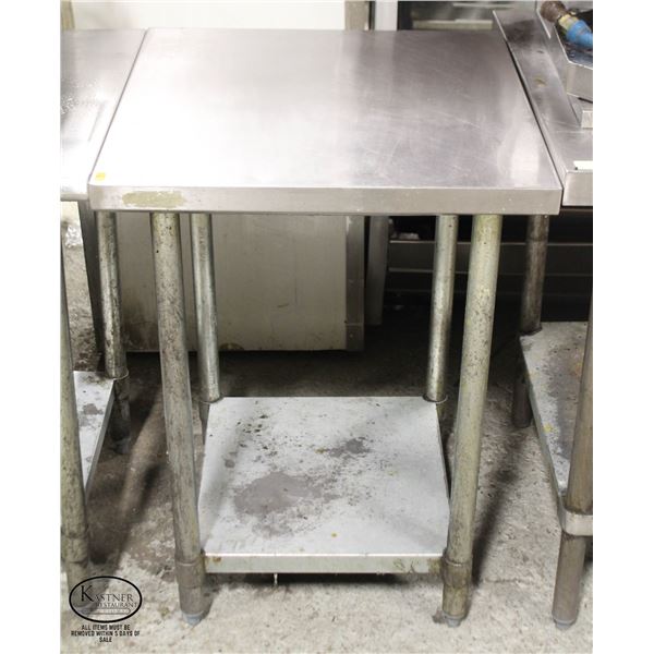 24" X 24" X 34" STAINLESS STEEL WORKTABLE W/