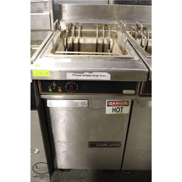 GARLAND ELECTRIC DUAL BASKET DEEPFRYER - 12KW