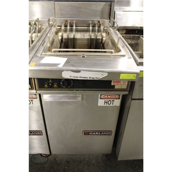 GARLAND ELECTRIC DUAL BASKET DEEPFRYER - 12KW