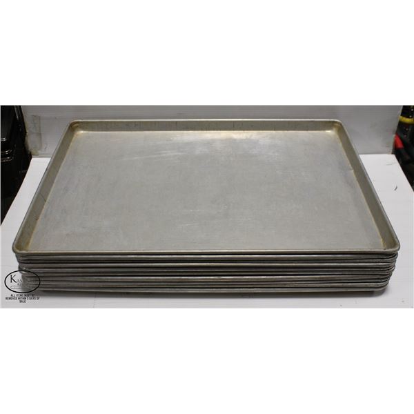 STACK OF 10 COMMERCIAL ALUMINUM BUN PANS