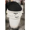 Image 1 : TWO BRUTE 20 GALLON WASTEBINS(DAMAGED) W/ 2 LIDS