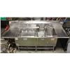 Image 1 : STAINLESS STEEL 3-WELL POWER SOAK SINK *AS IS