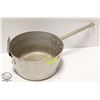 Image 1 : ALUMINUM  8QT SAUCEPAN