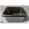 Image 1 : LOT OF 2 STAINLESS STEEL HALF SIZE 6" DEEP INSERTS