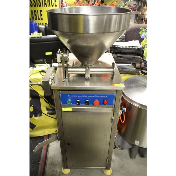 COMMERCIAL VACUUM SAUSAGE STUFFER W/ 3 SIZE HORNS