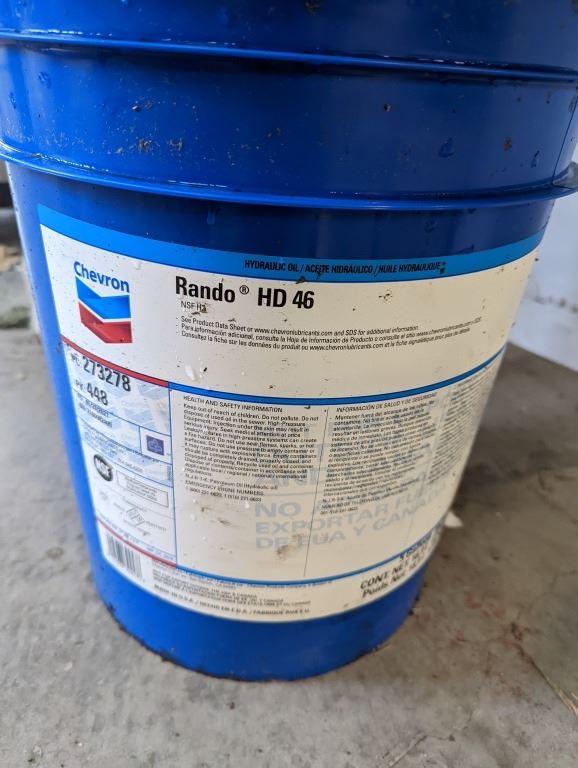 Hd46 R1234 5 GALLON PAIL OF CHEVRON RANDO HD46 OIL