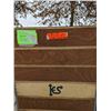 Image 2 : 8 WOOD SHIPPING CRATES