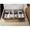 Image 1 : OCULUS QUEST 2 128GB - TESTED WORKING - RETAIL $529