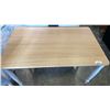 Image 3 : DINING TABLE WITH 4 CHAIRS