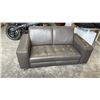 Image 1 : MODERN LEATHER LOVESEAT