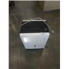 Image 2 : MIDEA 30 PINT DEHUMIDIFIER