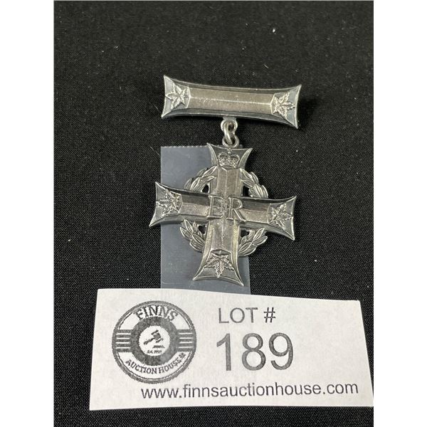 Vintage Sterling Silver Canadian Memorial Cross Medal - Capt.G.G Foster killed 1974 Syria