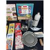 Image 3 : Tray Lot of Collectibles