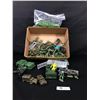 Image 1 : Vintage Tray Lot of Plastic Army Men and Vehicles