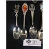 Image 2 : 15 Vintage Souviner Spoons