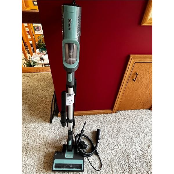 UPRIGHT SHARK SWEEPER